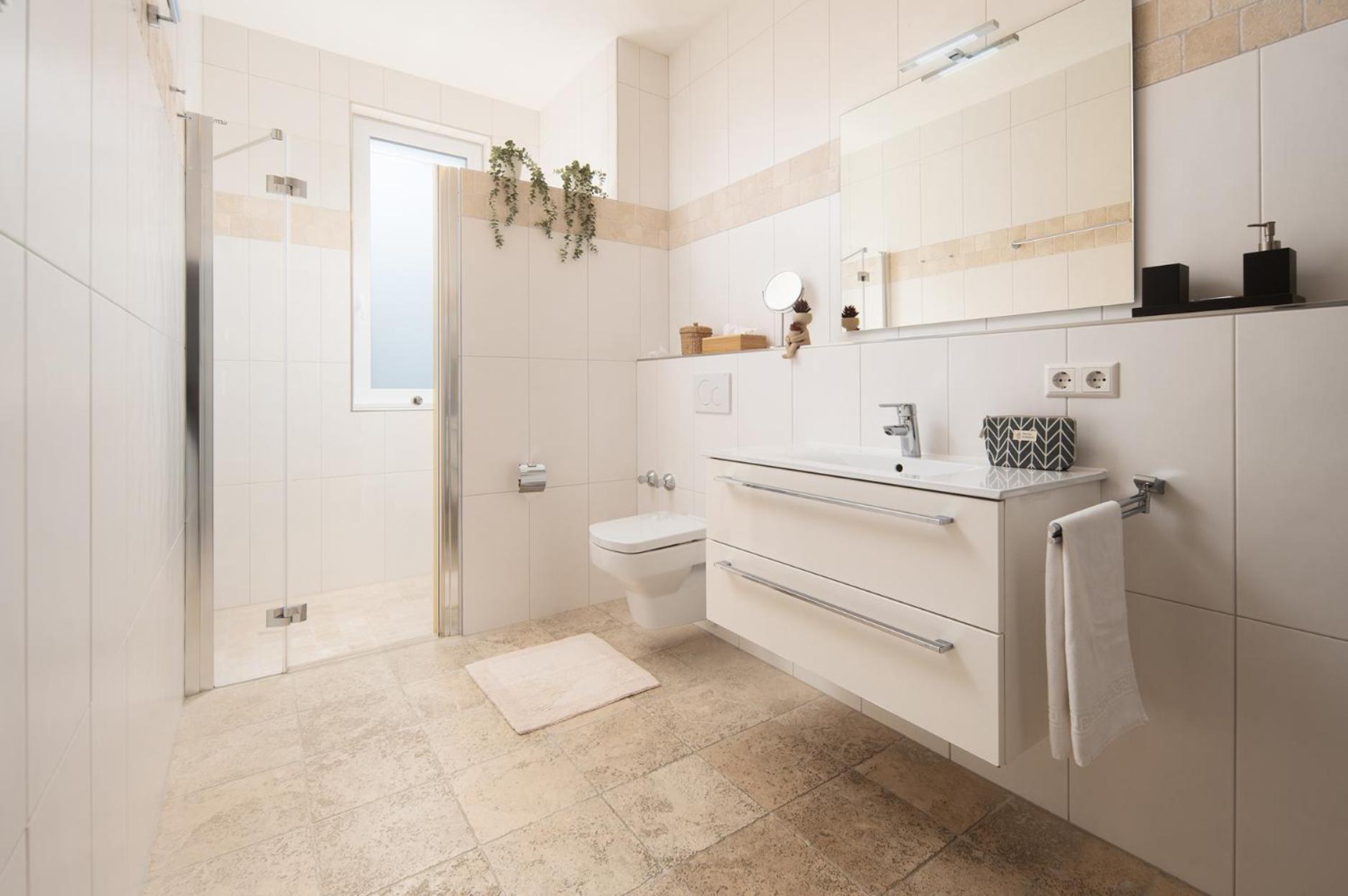 Hotel Vier Jahreszeiten An Der Therme & Kliniken Bad Krozingen Naehe Freiburg & Schwarzwald Ideal Fuer Wellness Kur & Business Ausfluege 24H Check In- Wlan & Parken Gratis Exterior foto